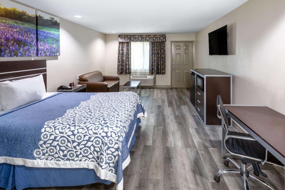 Hotel Western Executive Residency Baytown
