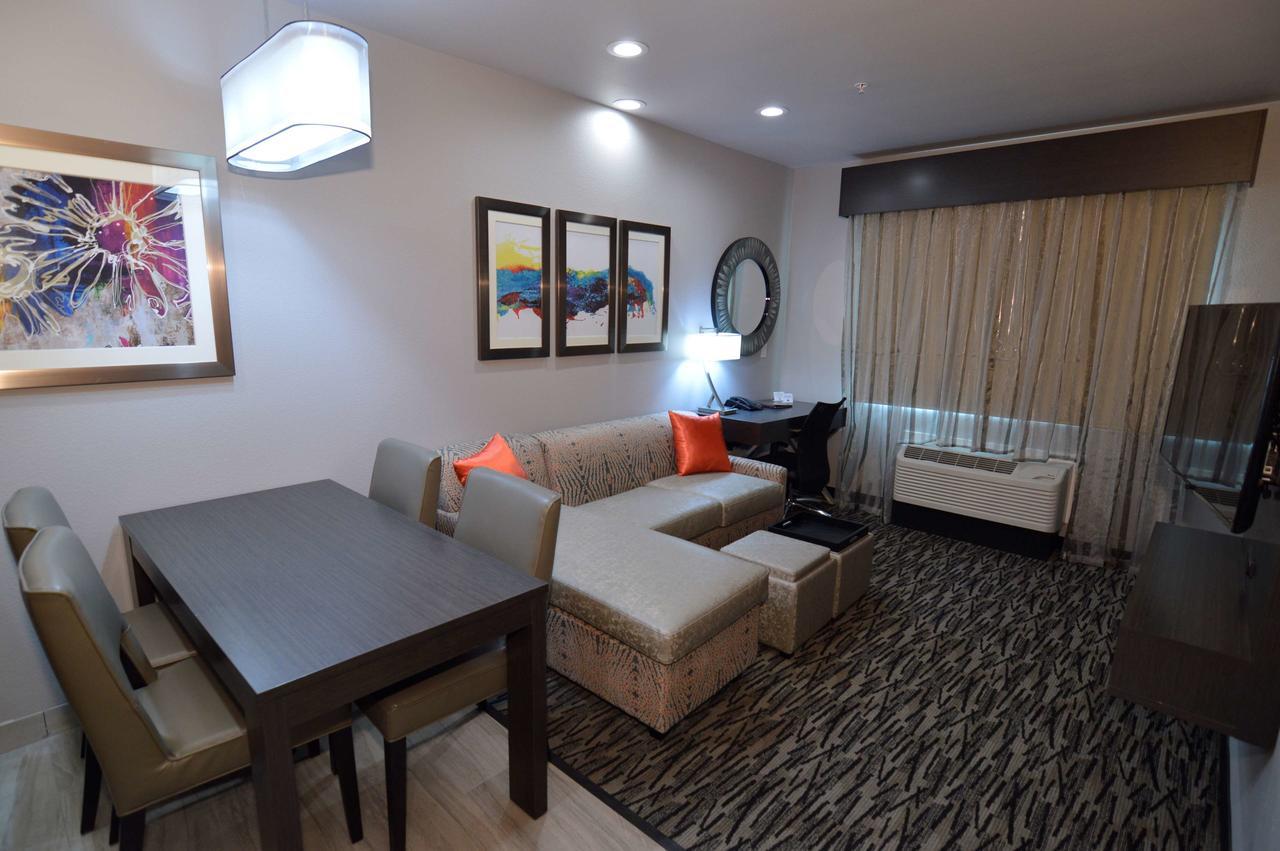 Western Executive Residency Hotel Baytown